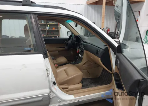 2005 Subaru Forester 2.5Xs L.l. Bean из США, поврежденный, VIN JF1SG67645H704654
